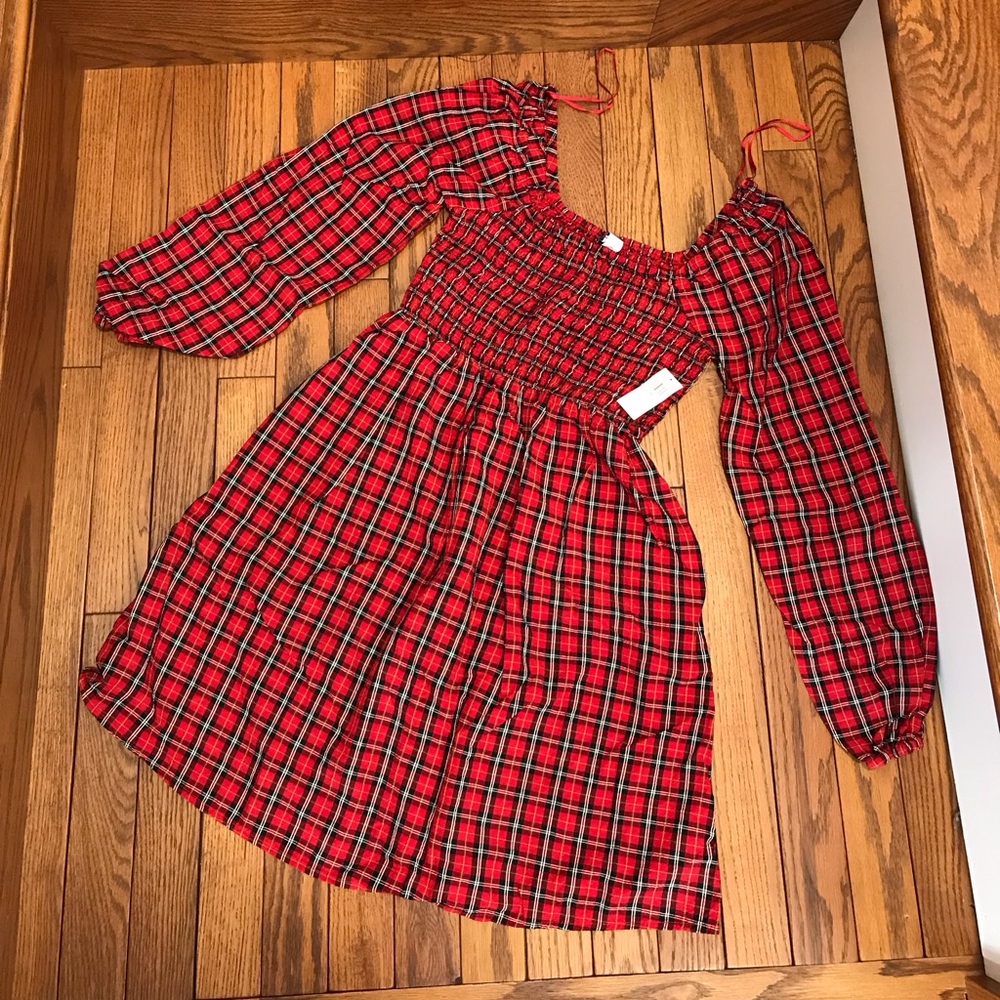 Old Navy Red Plaid Long Sleeve Dress